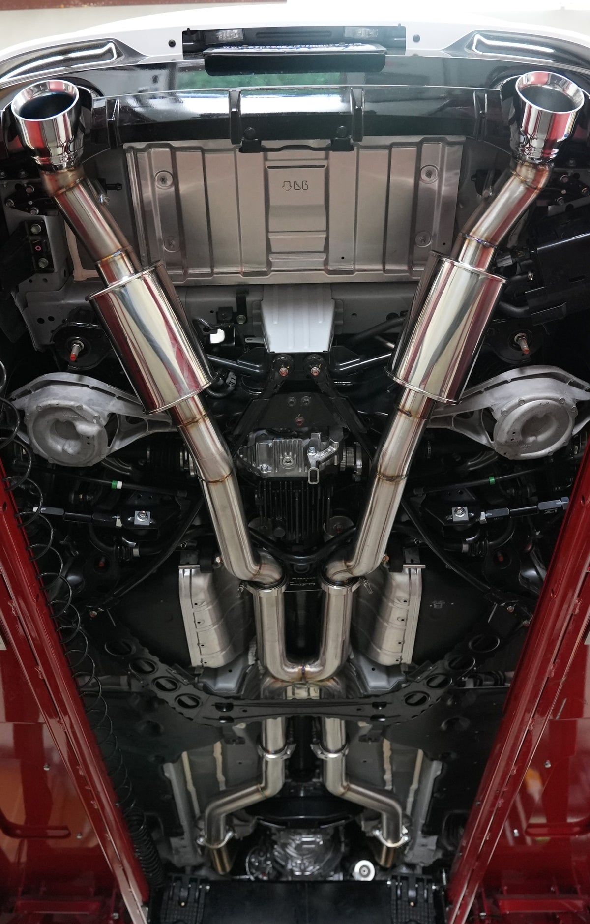 SOHO Motorsports Nissan Z 3&quot; True Dual Exit Exhaust System