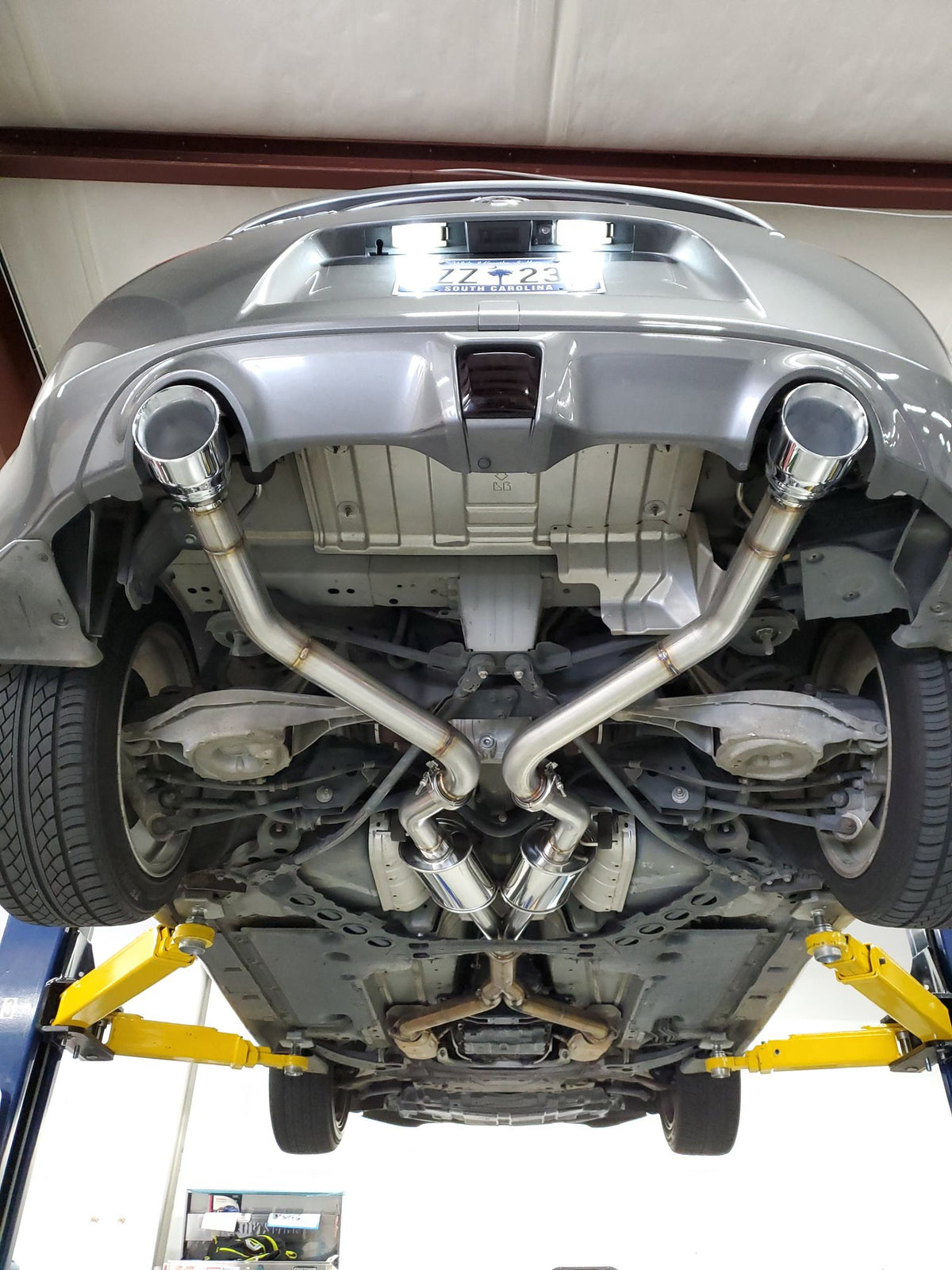 SOHO Motorsports HR/VHR Dual Exit Exhaust